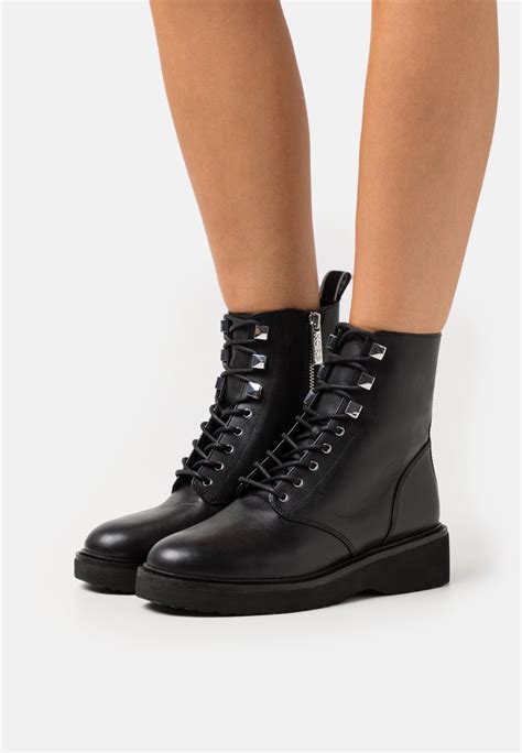 michael kors boots zalando|michael kors men's boots.